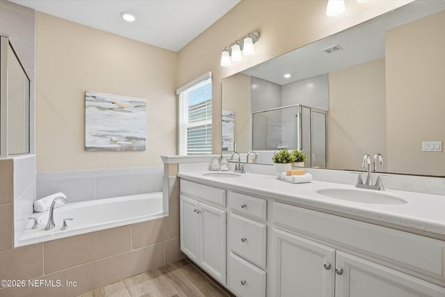 2660 ALEXIA Circle, Jacksonville, FL 32246