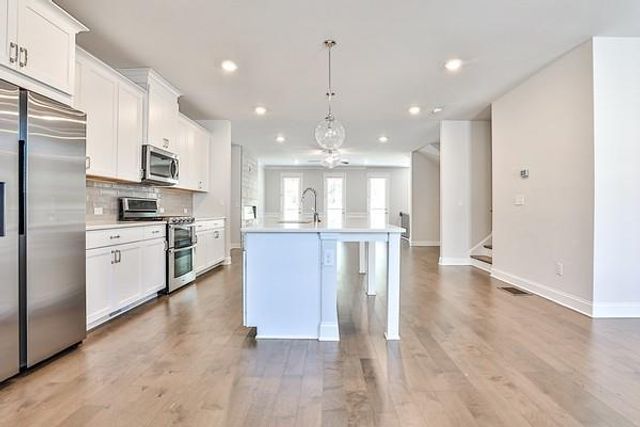 4274 Sand Pine Alley, Doraville, GA 30360