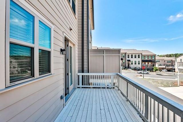 4274 Sand Pine Alley, Doraville, GA 30360