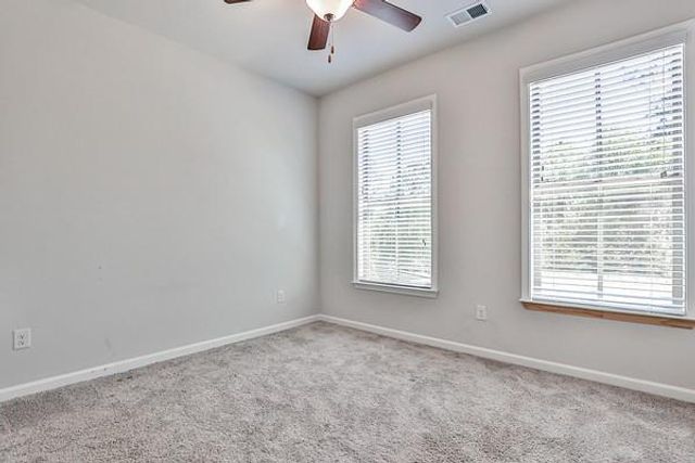 4274 Sand Pine Alley, Doraville, GA 30360