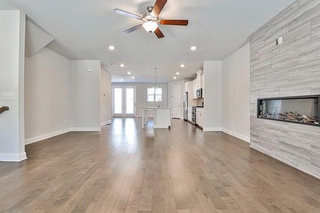 4274 Sand Pine Alley, Doraville, GA 30360