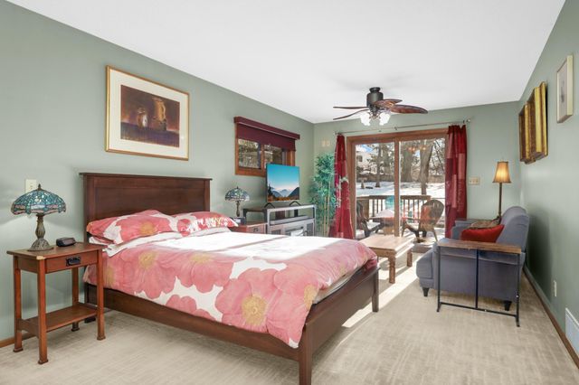 3 Oakview Court, Birchwood Village, MN 55110