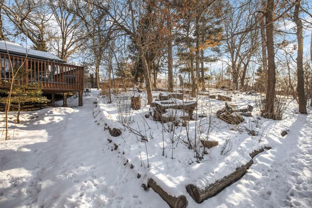 3 Oakview Court, Birchwood Village, MN 55110