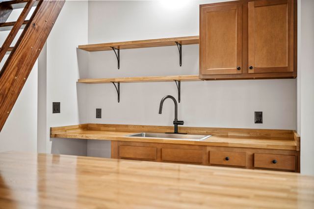 507 Cave Holw Road, Campton, KY 41301