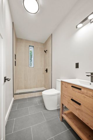 507 Cave Holw Road, Campton, KY 41301