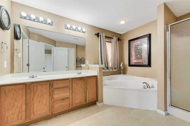 103 Springfield Lane, Red Oak, TX 75165