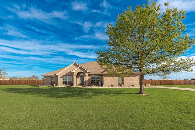 103 Springfield Lane, Red Oak, TX 75165