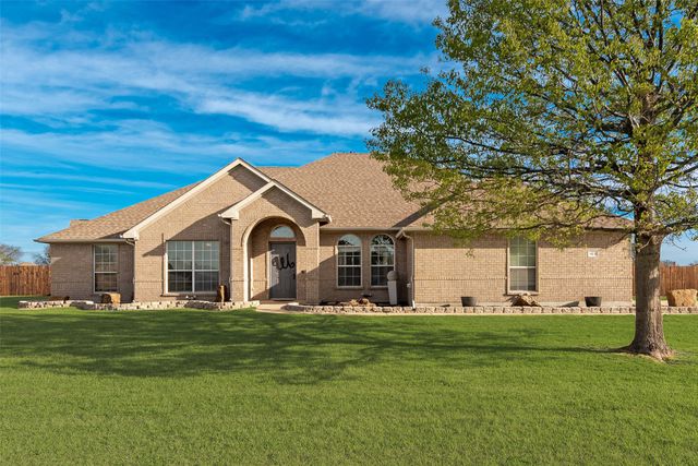 103 Springfield Lane, Red Oak, TX 75165
