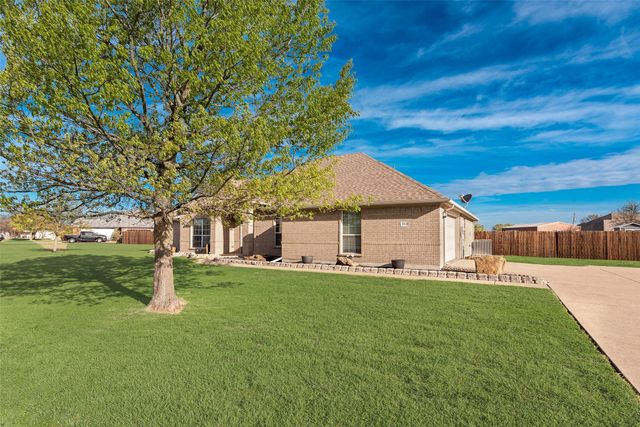 103 Springfield Lane, Red Oak, TX 75165