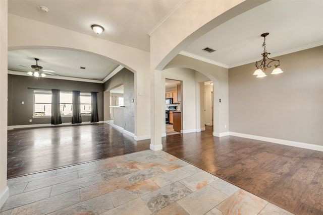 103 Springfield Lane, Red Oak, TX 75165