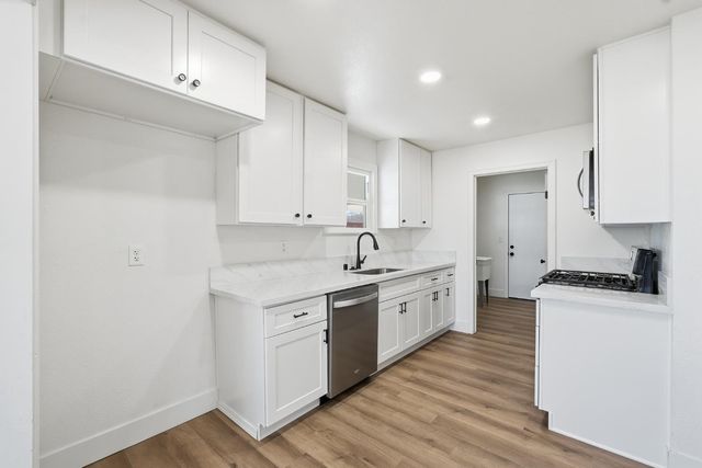 3107 N Arthur Avenue, Fresno, CA 93705