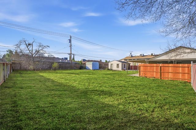 3107 N Arthur Avenue, Fresno, CA 93705