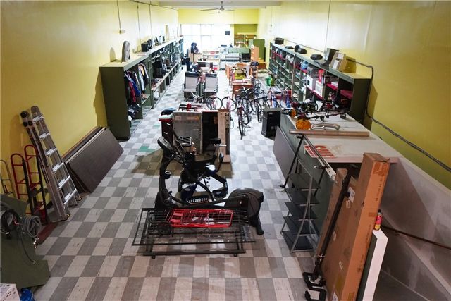 881 5th Ave, New Kensington, PA 15068