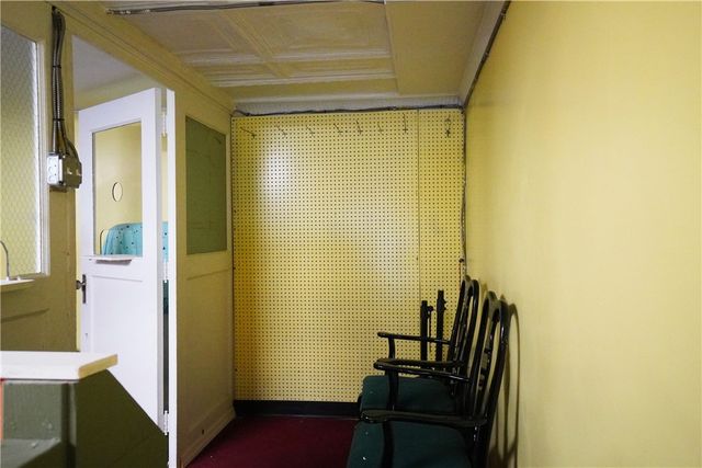 881 5th Ave, New Kensington, PA 15068