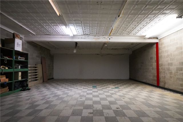 881 5th Ave, New Kensington, PA 15068