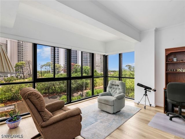 201 Arbor Lake DR 2-501, Naples, FL 34110
