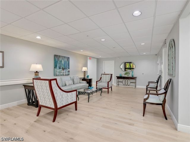 201 Arbor Lake DR 2-501, Naples, FL 34110