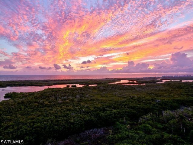 201 Arbor Lake DR 2-501, Naples, FL 34110