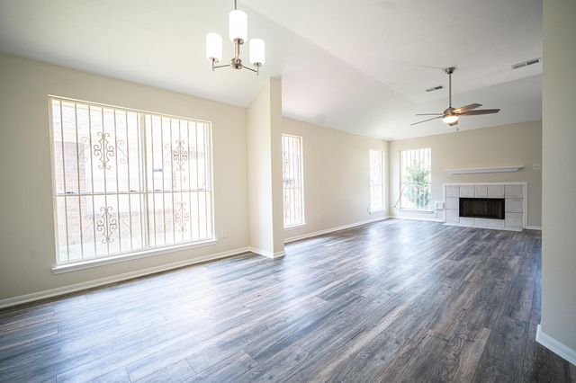 6426 Cape Forward Drive, Houston, TX 77083