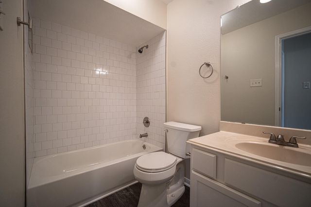 6426 Cape Forward Drive, Houston, TX 77083