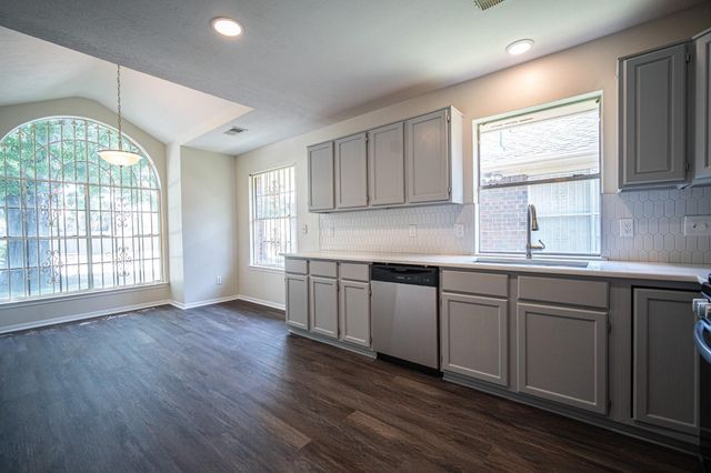 6426 Cape Forward Drive, Houston, TX 77083