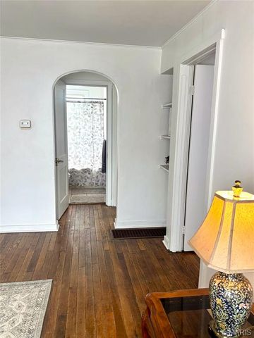 2592 E 27th Street, Granite City, IL 62040