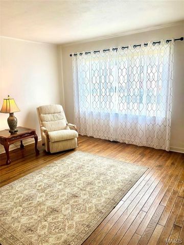 2592 E 27th Street, Granite City, IL 62040