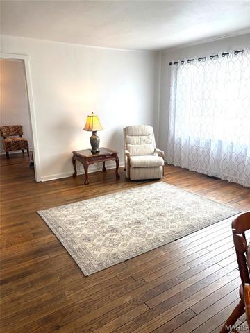 2592 E 27th Street, Granite City, IL 62040