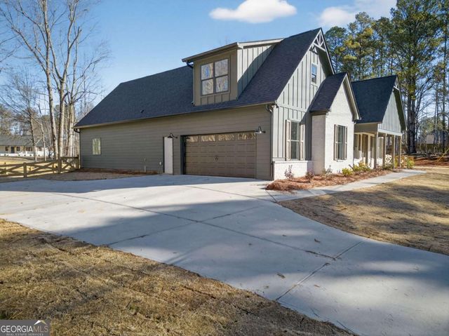 2203 Ridge Road, Douglasville, GA 30134