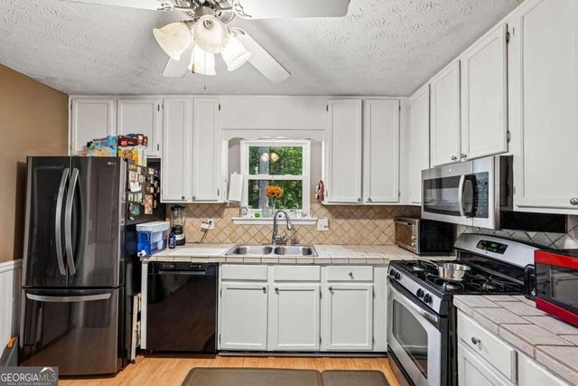 57 Brooks Street, Dallas, GA 30157