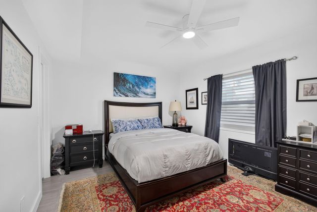 423 49TH Street 1, West Palm Beach, FL 33407