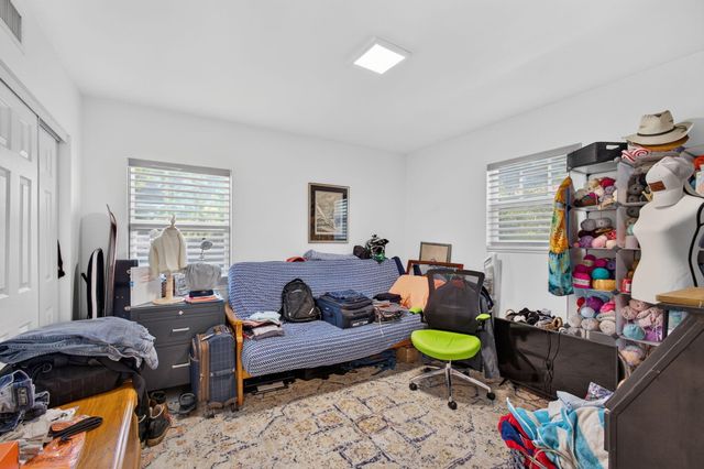 423 49TH Street 1, West Palm Beach, FL 33407