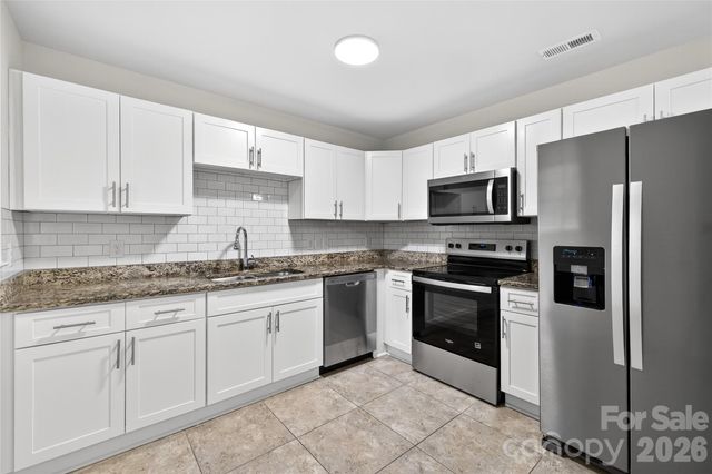 5143 Delivau Drive, Charlotte, NC 28215