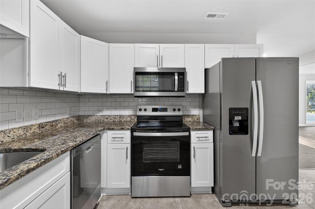 5143 Delivau Drive, Charlotte, NC 28215