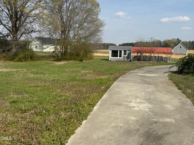 3549 N Nc 49 Highway, Burlington, NC 27217