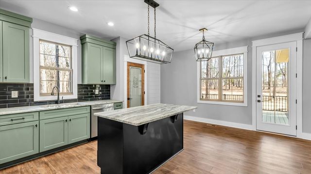 181 Station Circle, Tullahoma, TN 37388