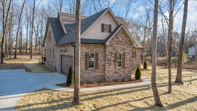 181 Station Circle, Tullahoma, TN 37388