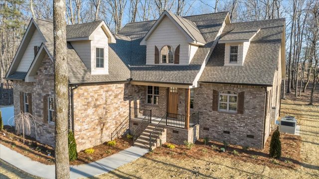 181 Station Circle, Tullahoma, TN 37388