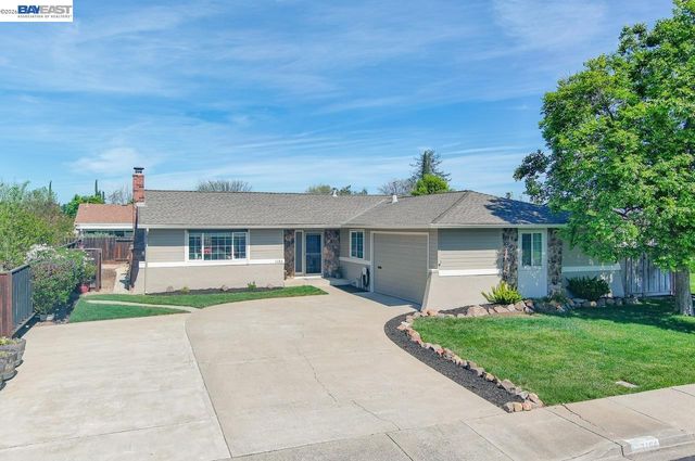 1184 Crystal Cir, Livermore, CA 94550