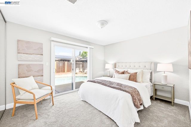 1184 Crystal Cir, Livermore, CA 94550