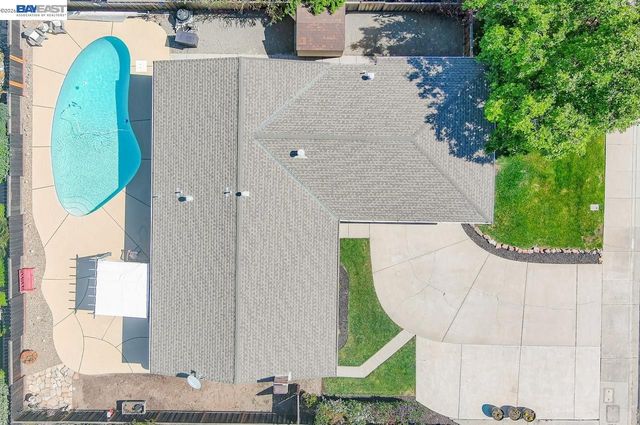 1184 Crystal Cir, Livermore, CA 94550