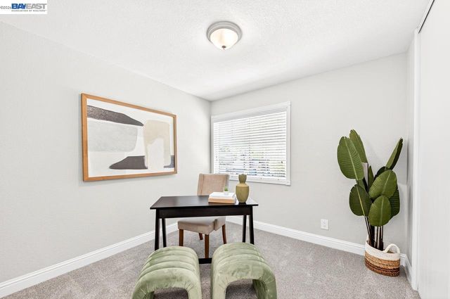 1184 Crystal Cir, Livermore, CA 94550