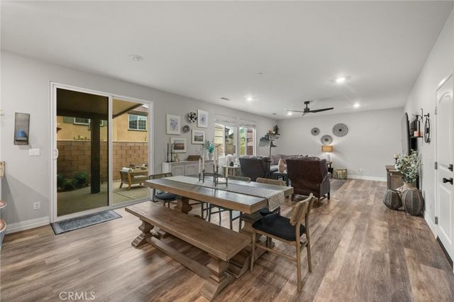 4975 Oak Moss, Fontana, CA 92336