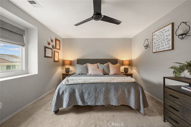 4975 Oak Moss, Fontana, CA 92336