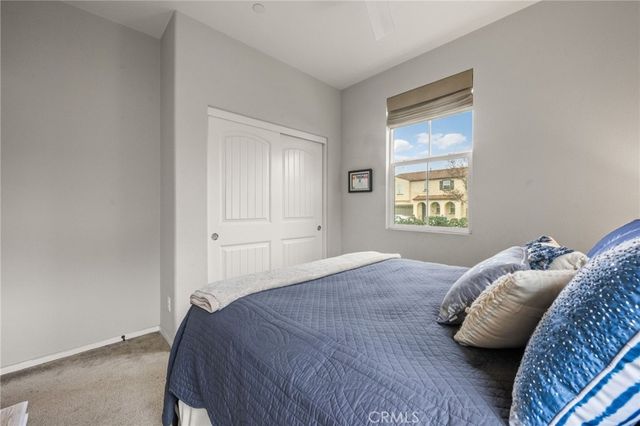 4975 Oak Moss, Fontana, CA 92336