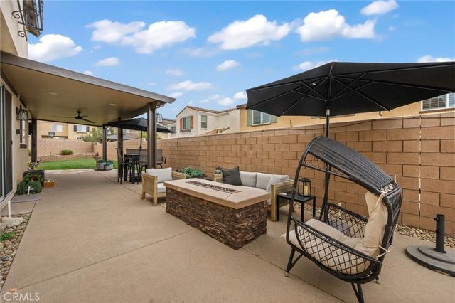 4975 Oak Moss, Fontana, CA 92336