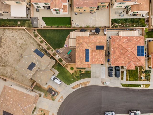 4975 Oak Moss, Fontana, CA 92336