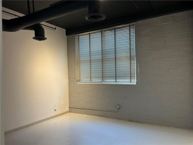 172 Haynes Street SW 102, Atlanta, GA 30313