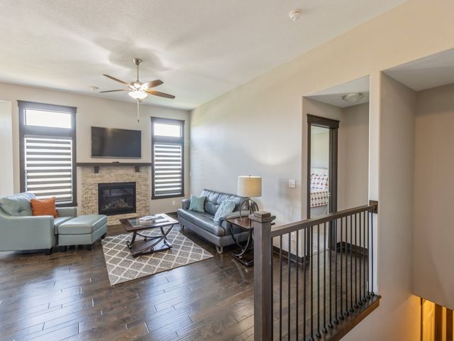 8955 Jamison Drive, West Des Moines, IA 50266