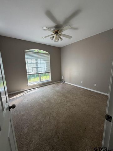 3204 Pebblebrook Cir, Tyler, TX 75707